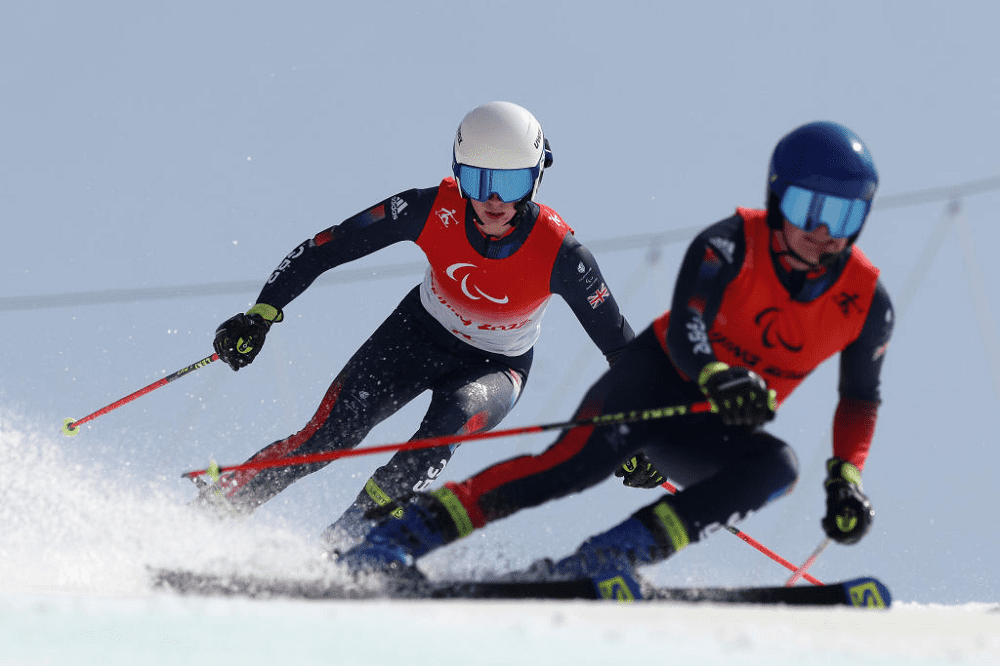 Neil Simpson competes during the Men’s Giant Slalom Vision